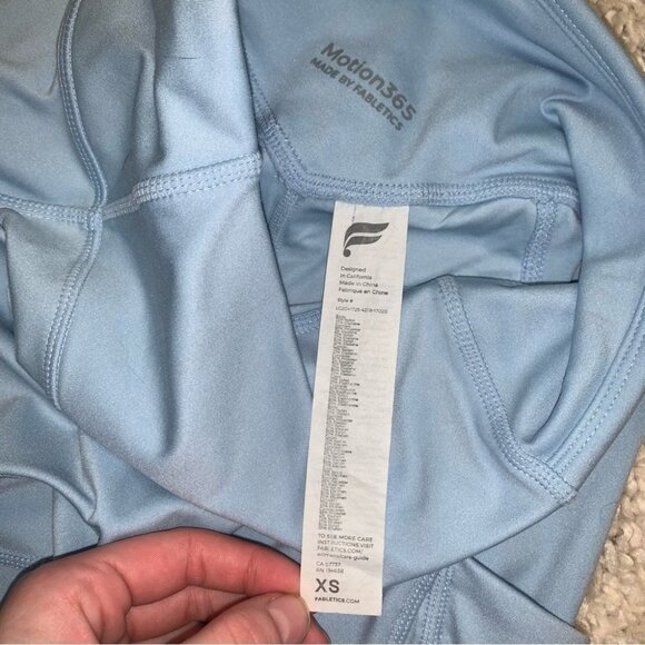 Fabletics Anywhere High-Waisted Moto 7/8 Length Leggings Blue Size Extra Small - Picture 11 of 11